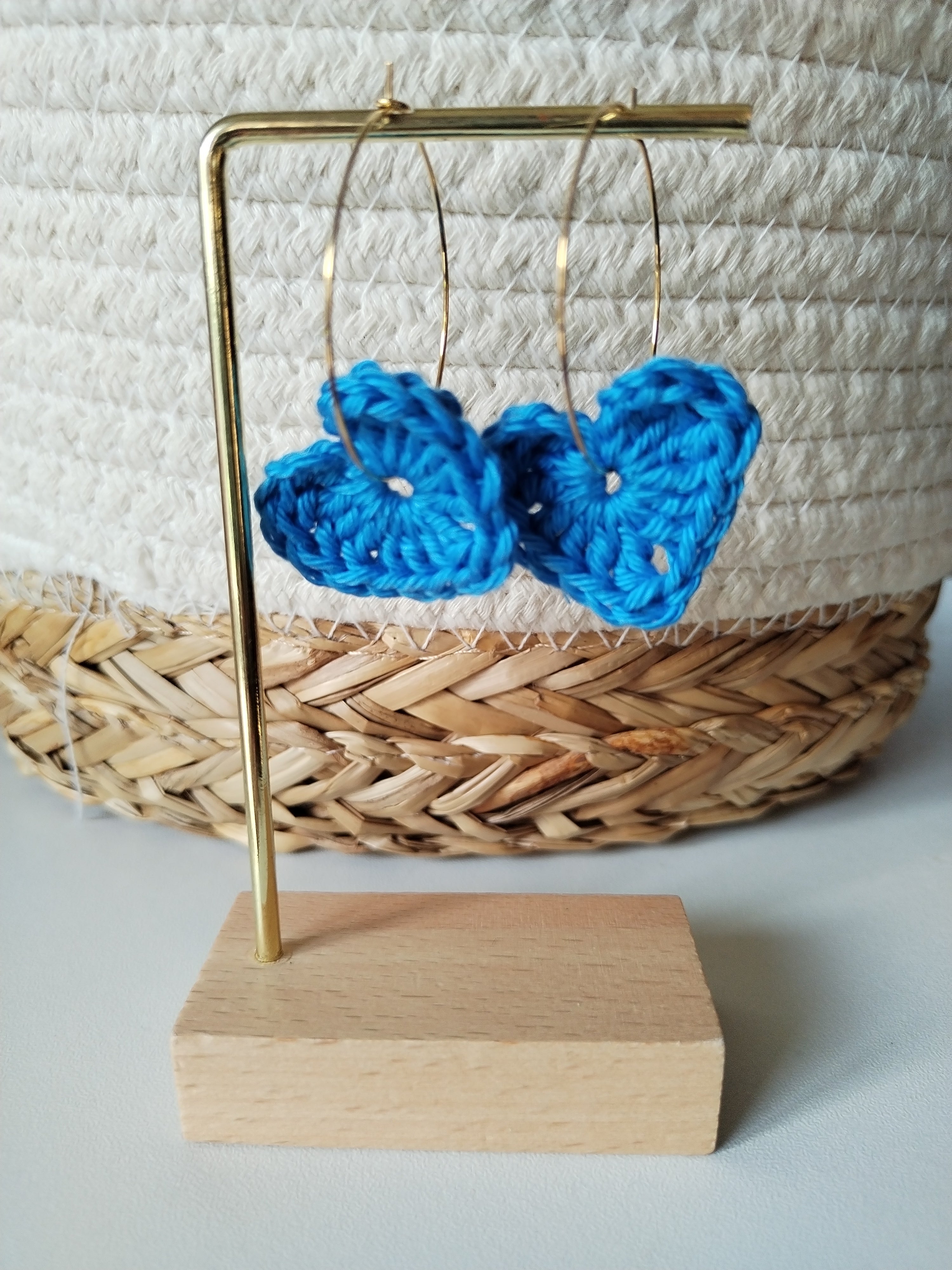 BOUCLES D'OREILLES