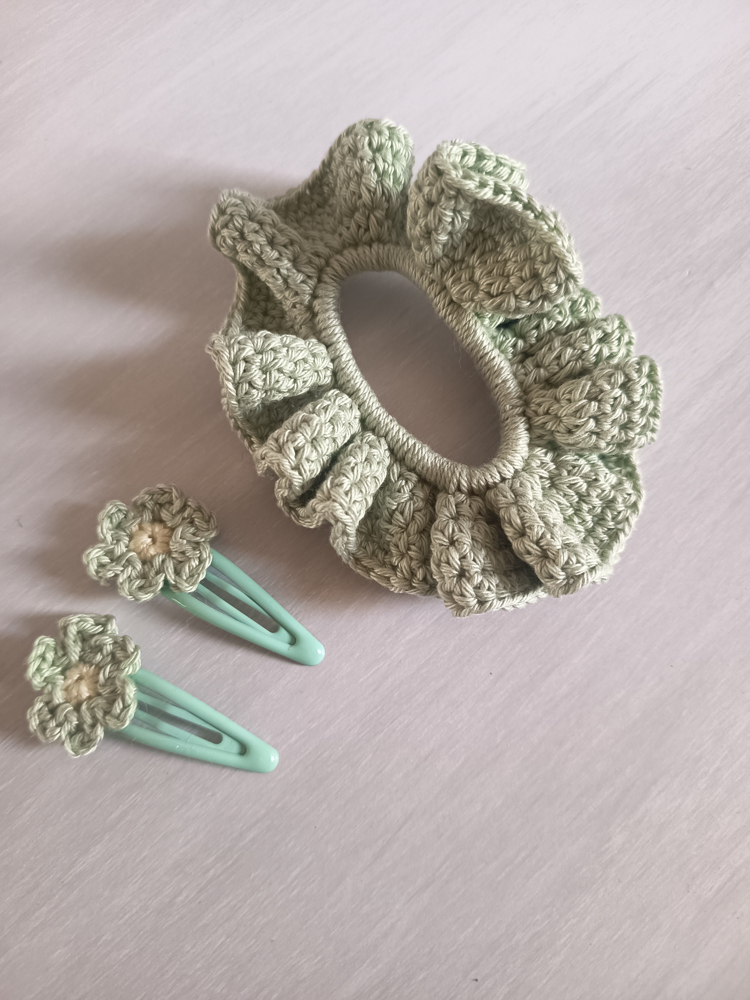 CHOUCHOU + BARRETTE
